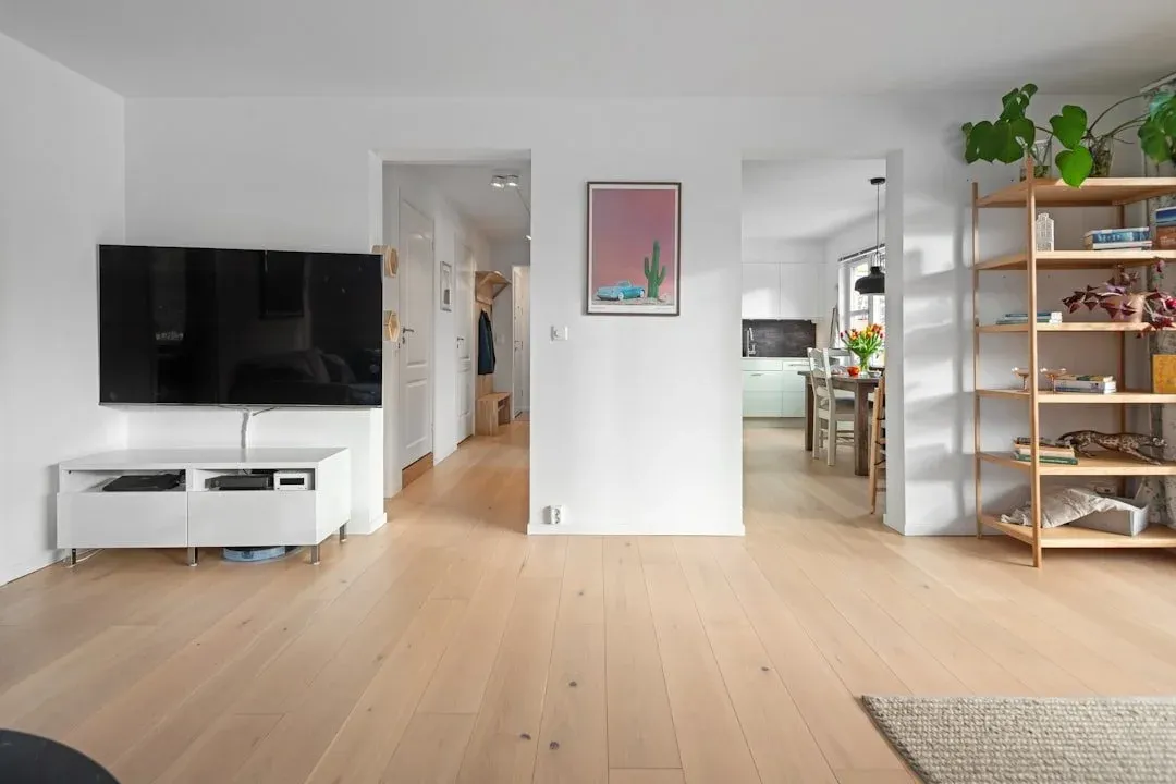 Sustainable flooring installation in the San Fernando Valley by Totally Green Builders